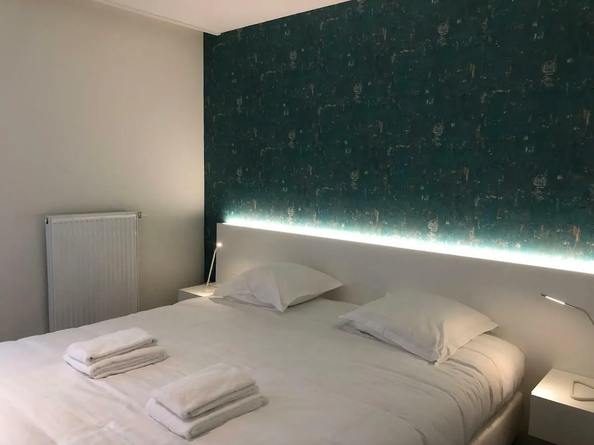 Acropolis - Luxury Appartments I Hotelservice And Parking Middelkerke 4*,